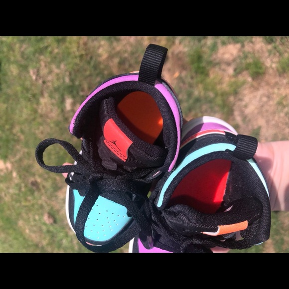 Toddler Colorful Authentic Jordans *GOOD DEAL* - Picture 7 of 7